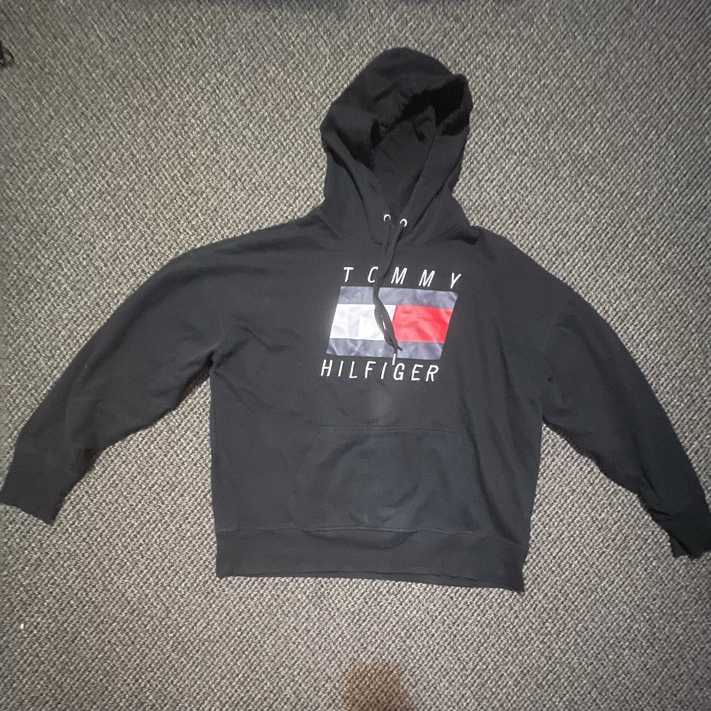 Black Tommy Hilfiger Hoodie